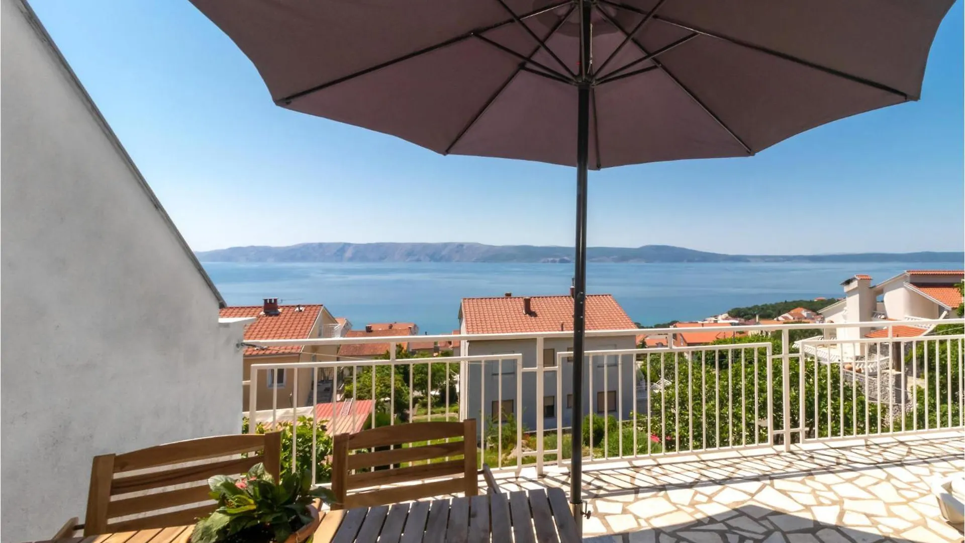 Lovely Apartment In Novi Vinodolski With Wifi كرواتيا
